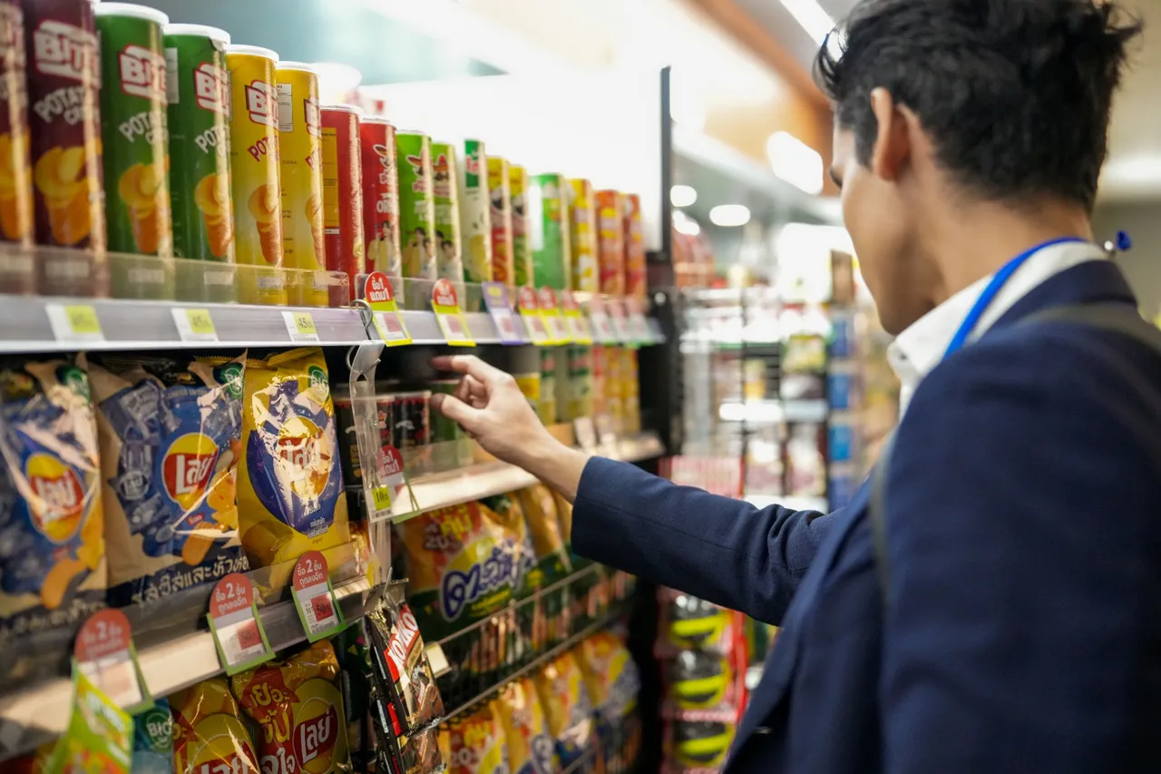 Carrefour, 27.08: Promocja na chipsy Crunchips i dania Oyakata. Zniżka 60% na drugi produkt od dzisiaj!