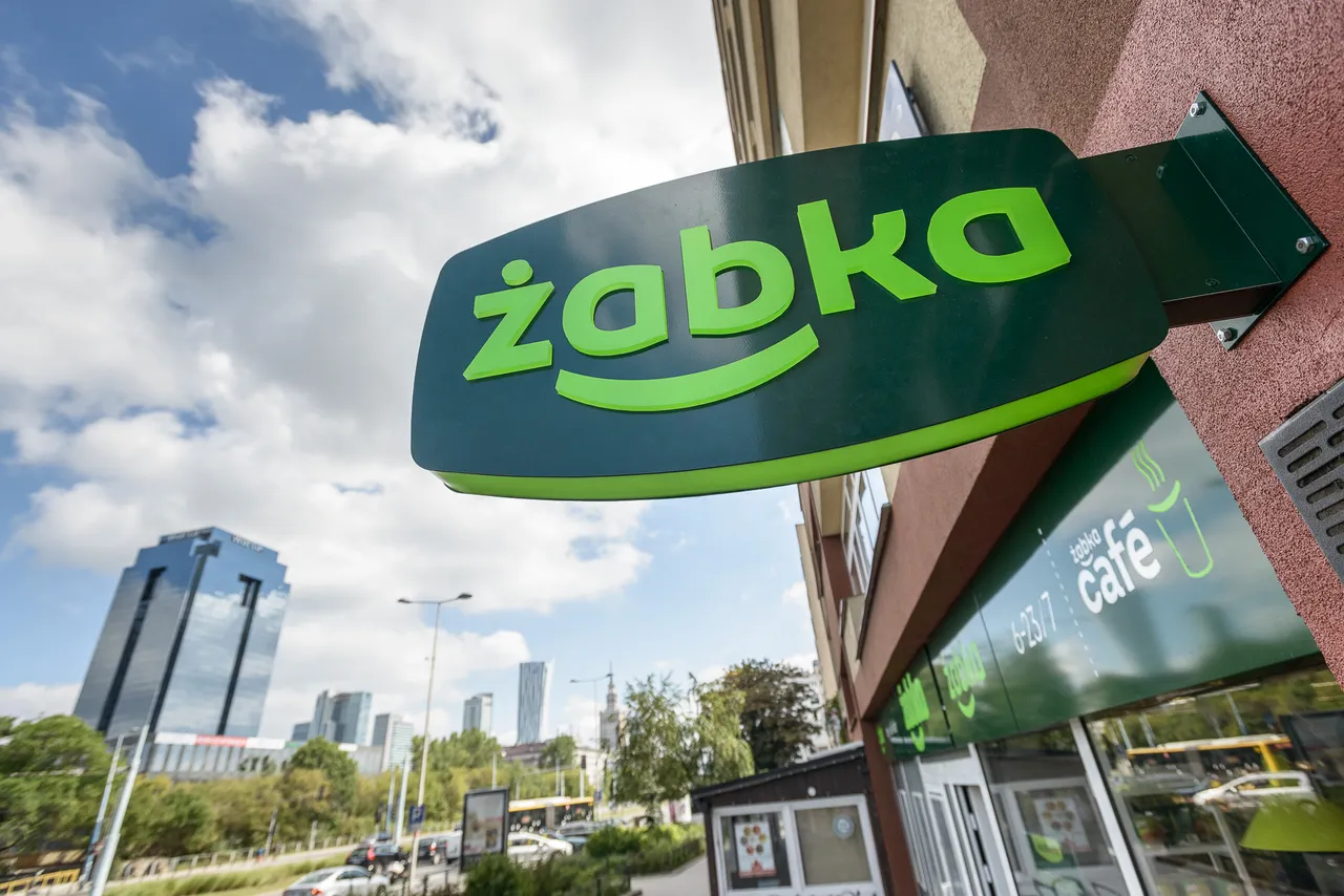 post image - Żabka wycofuje plastikowe torby