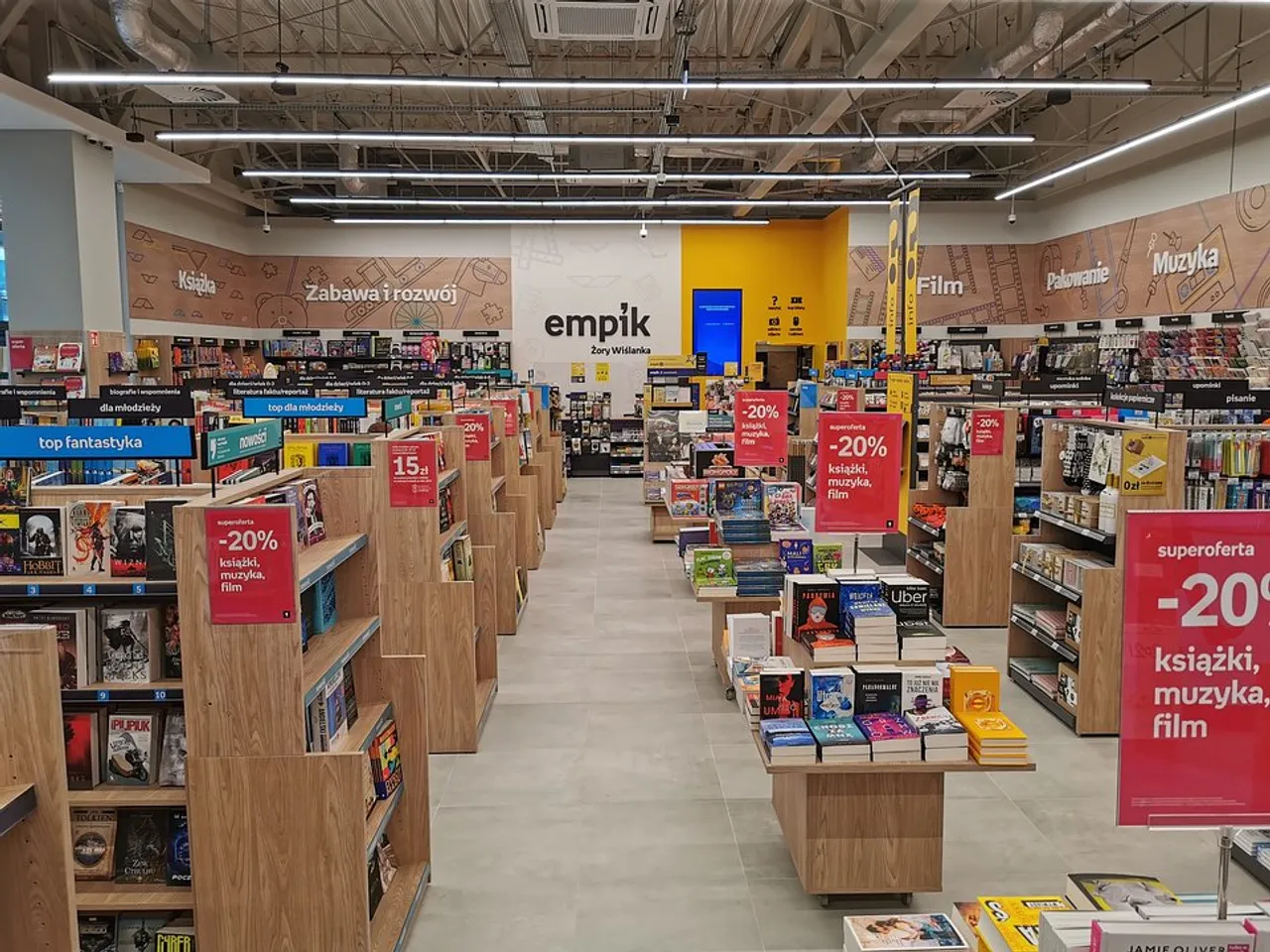 post image - Empik korzysta ze sztucznej inteligencji przy otwieraniu nowych sklepów