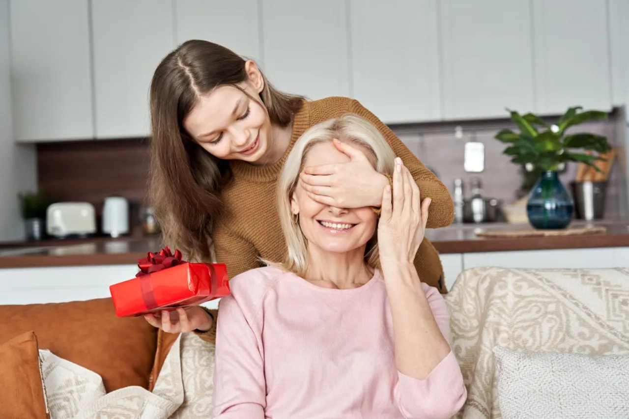 post image - Praktyczny prezent dla mamy na urodziny – co kupić mamie, która wszystko ma?