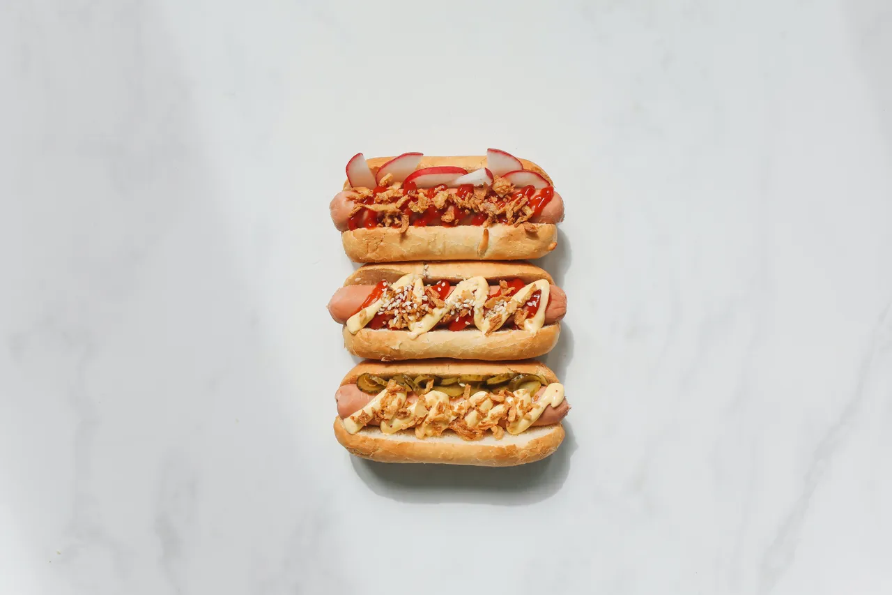post image - Nowy hot dog w ofercie Żabki