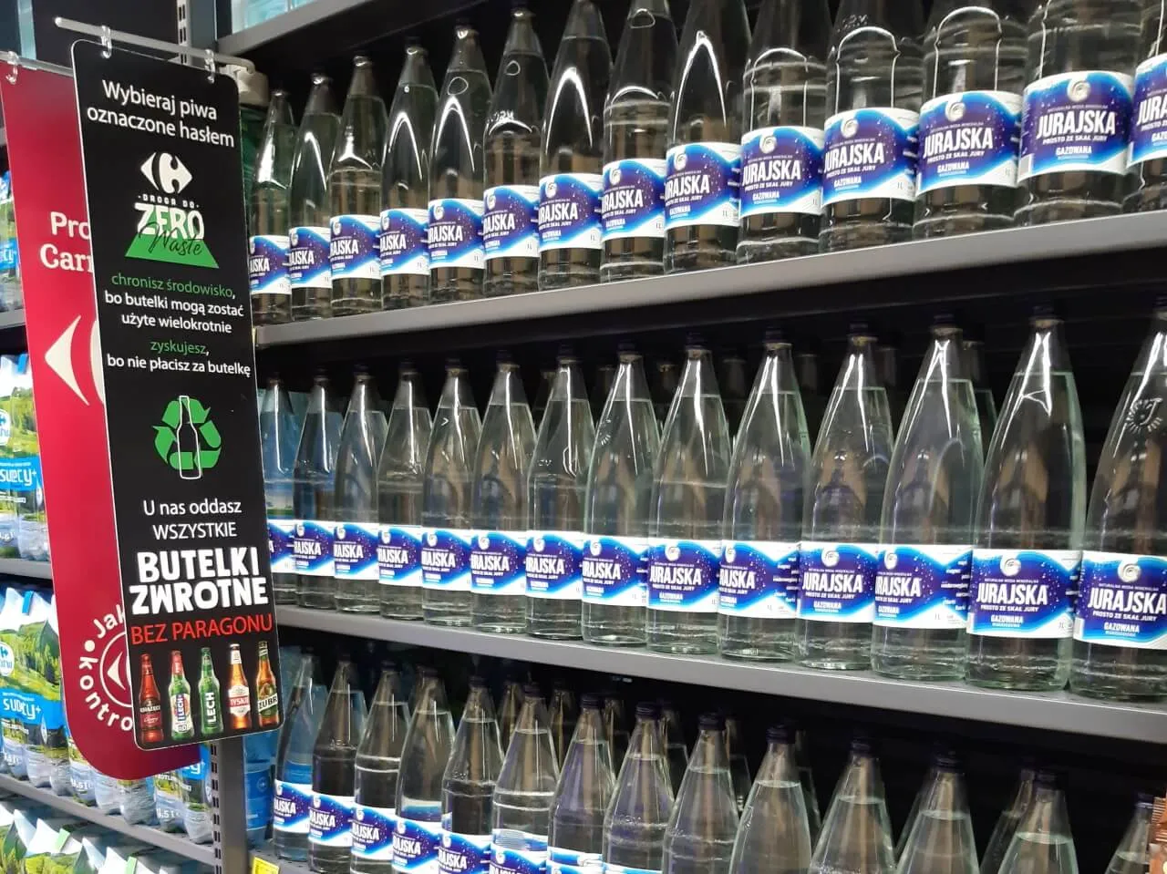 post image - Carrefour stawia na szklane butelki