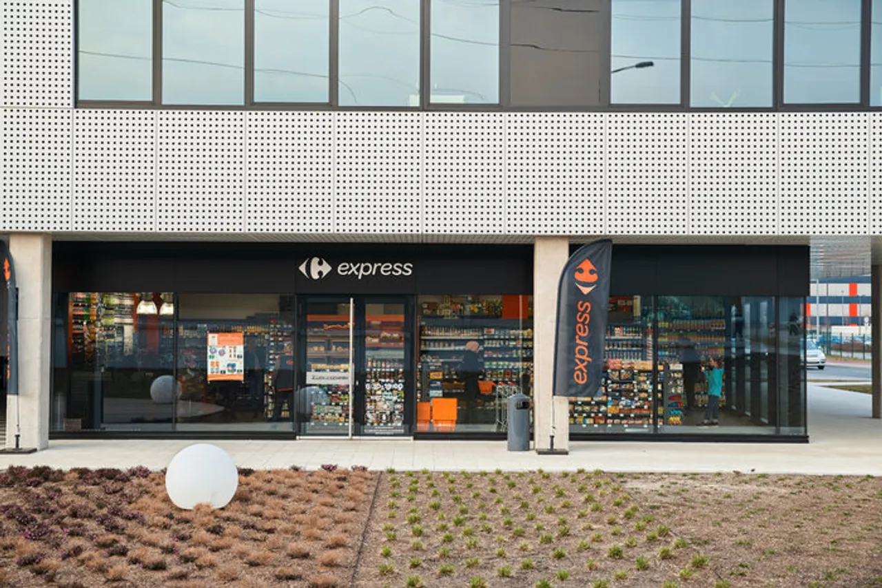 post image - Carrefour ma już prawie 700 sklepów osiedlowych