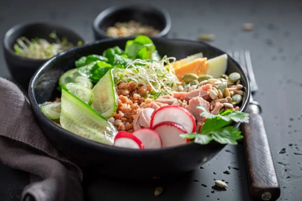 post image - Czas na dobrą formę! Fit dania i przekąski dostępne w sklepach Biedronka