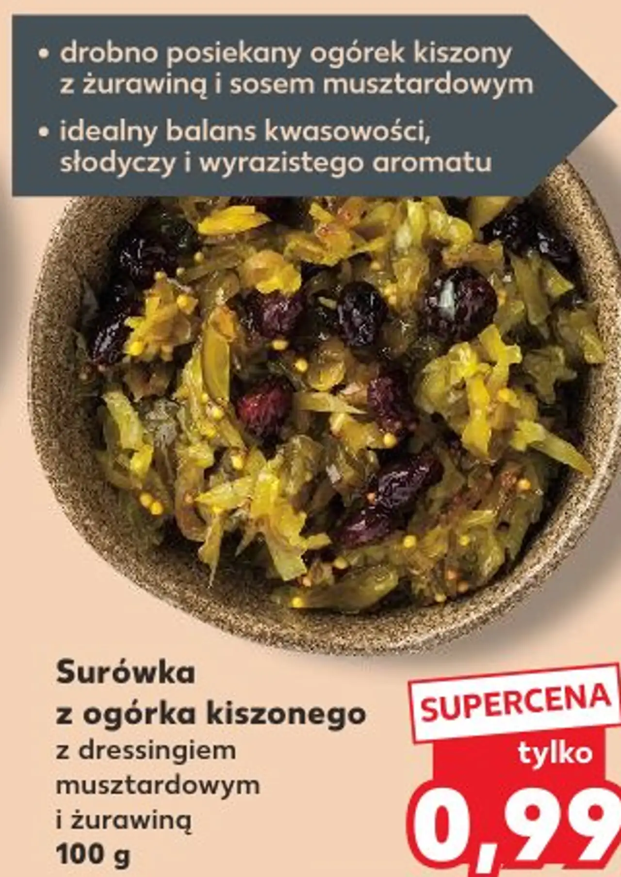 Surówka z ogórka kiszonego z dressingiem musztardowym i żurawiną