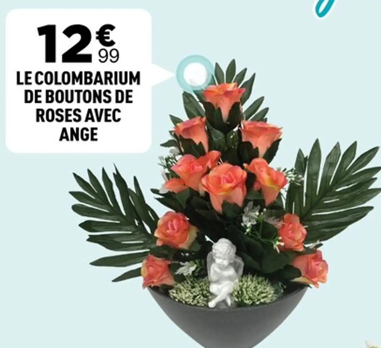 Le colombarium de boutons de roses avec ange