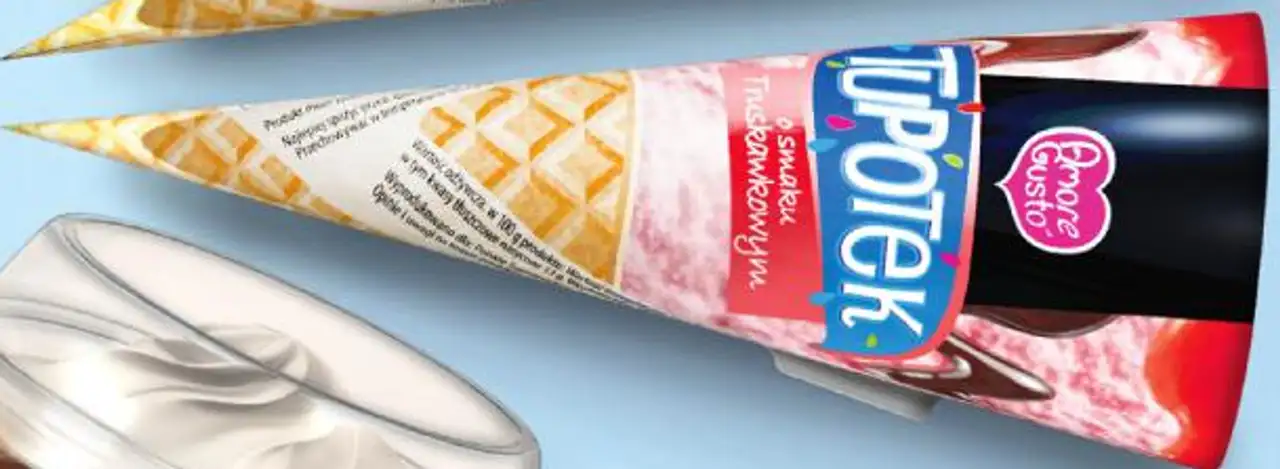 Lód rożek Tupotek Amore Gusto o smaku truskawkowym