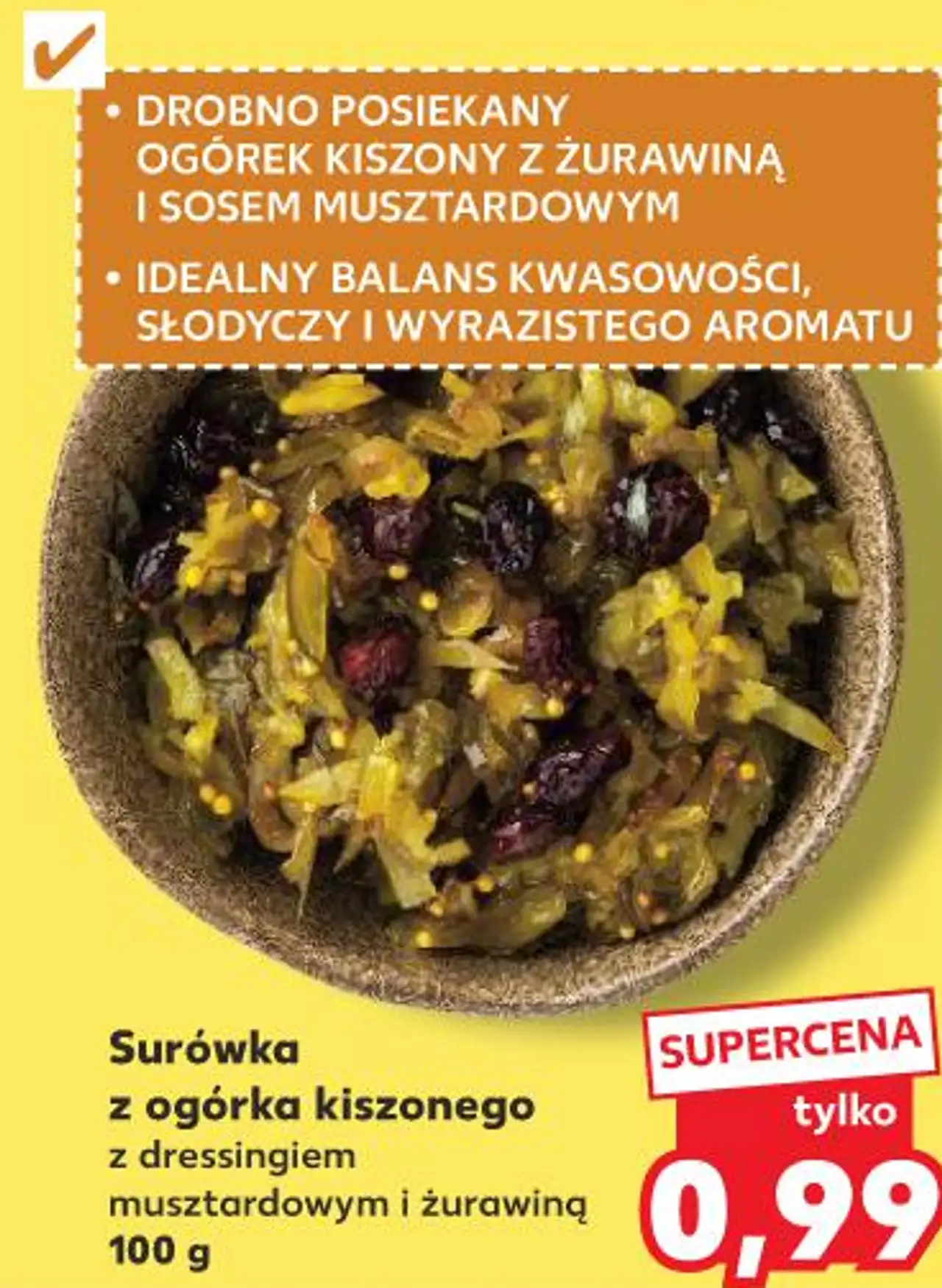 Surówka z ogórka kiszonego z dressingiem musztardowym i żurawiną