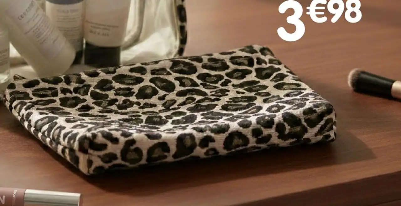 2/ Trousse de maquillage léopard GRIP&GLAM - 21x5,5x17 cm